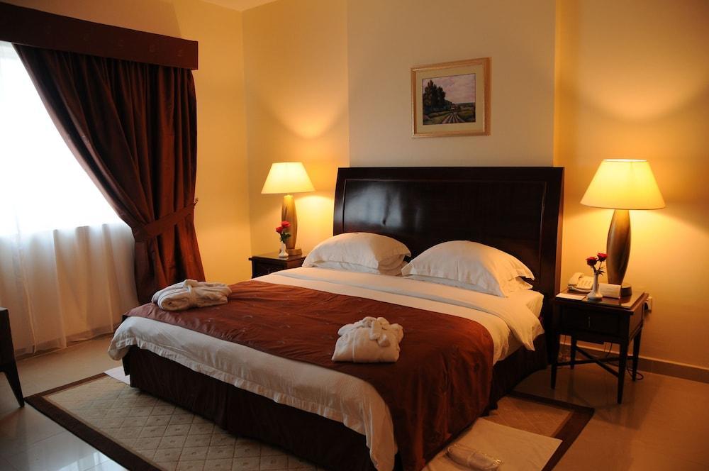 Clifton International Hotel Fujairah Ngoại thất bức ảnh