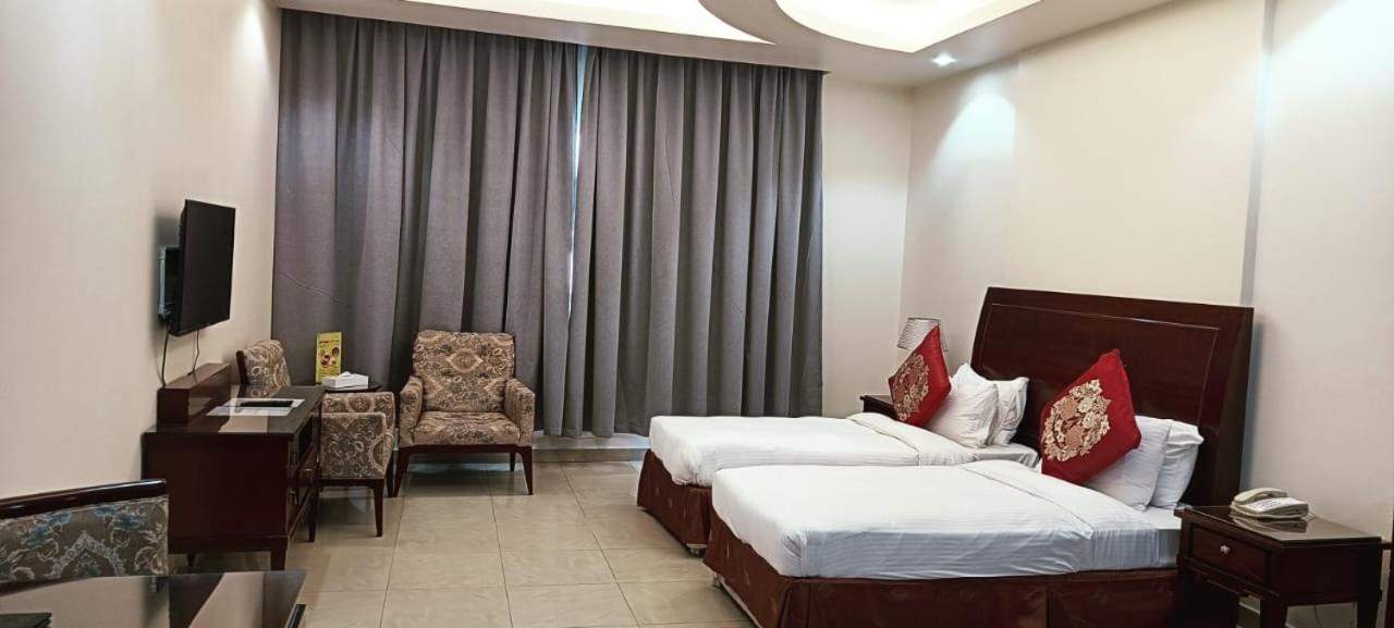 Clifton International Hotel Fujairah Ngoại thất bức ảnh